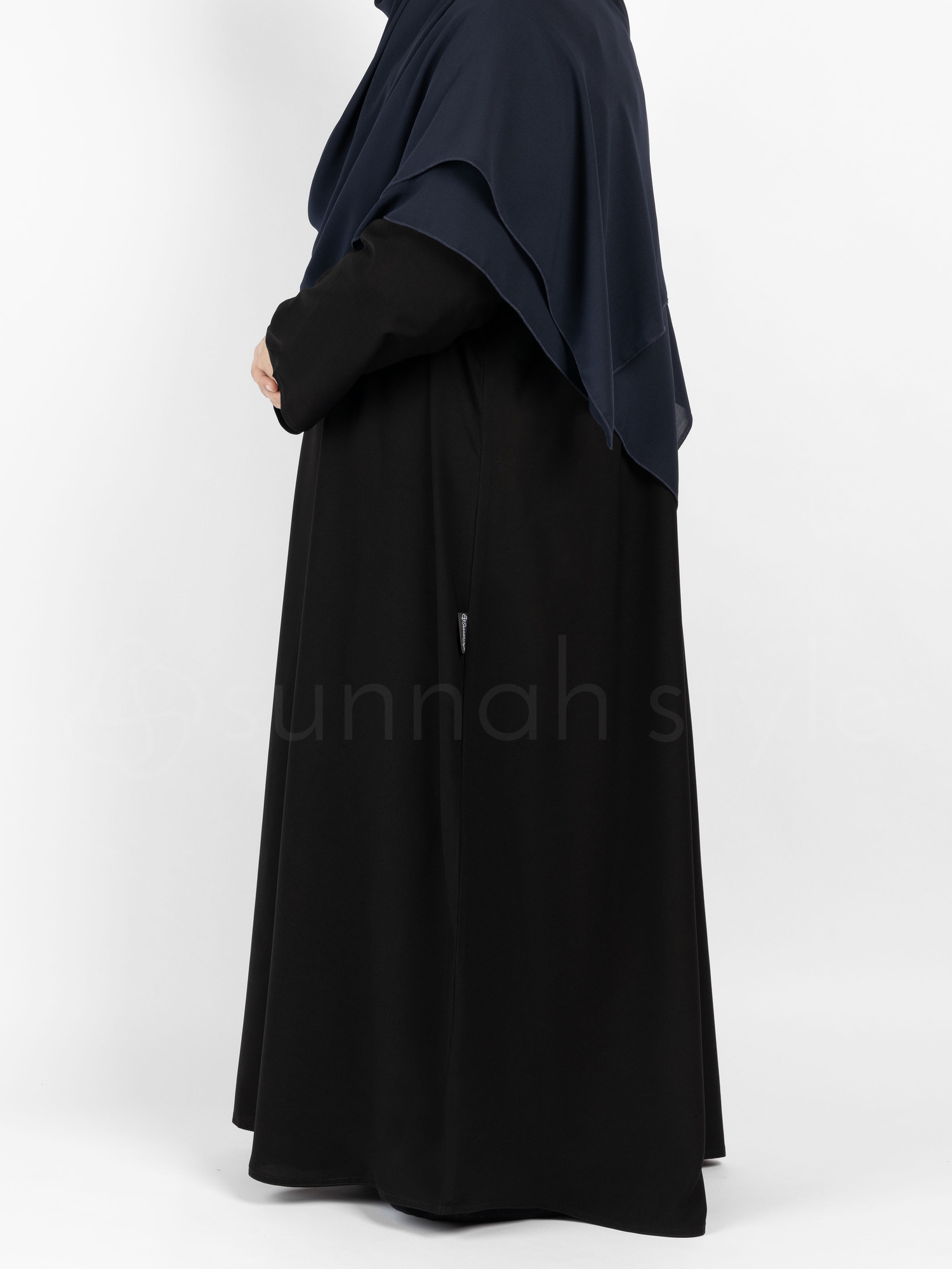 Plain Closed Abaya PLUS Black