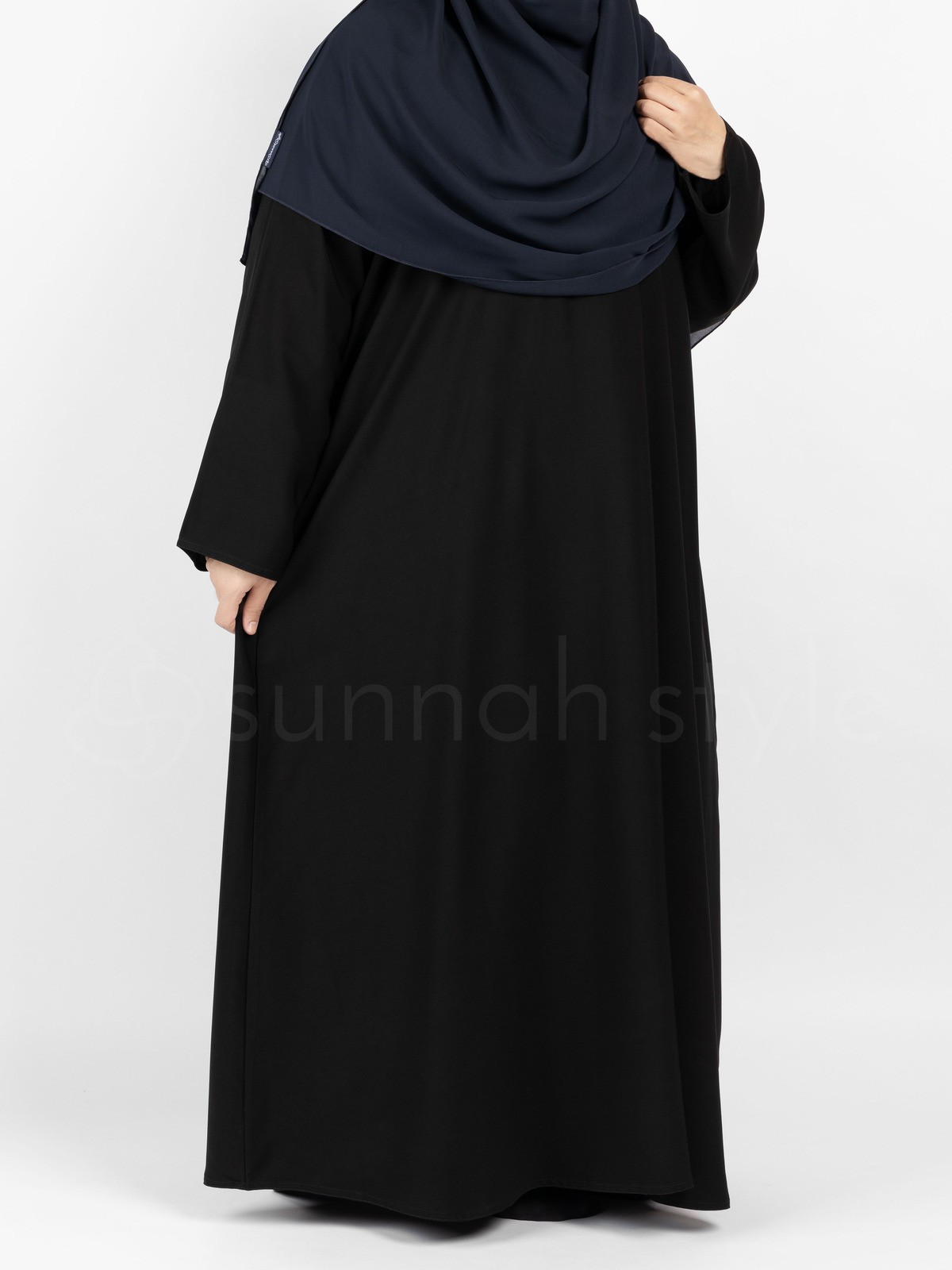 Sunnah Style - Plain Closed Abaya - PLUS (Black)
