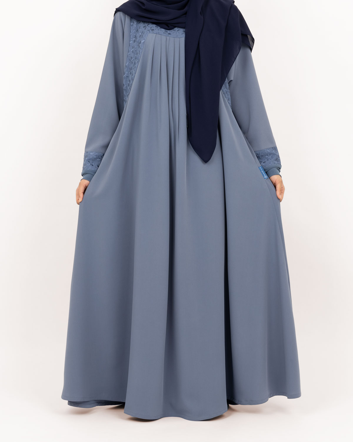 slim fit dress slacks Ottoman Islamic Black Gold Embellished A Line Hijab Henna Party Gown main image 0