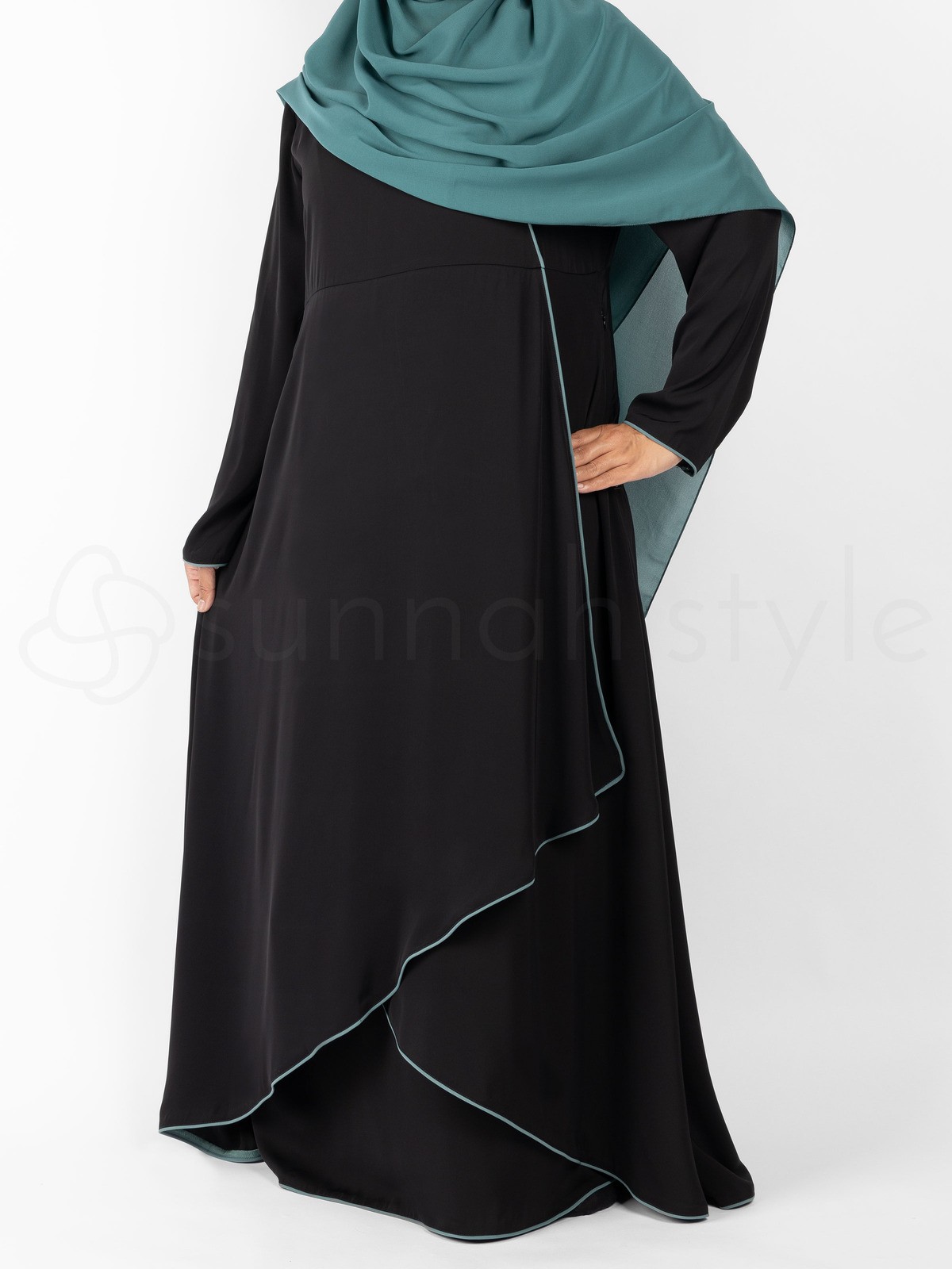 Sunnah Style - Anemone Layered Abaya (Black/Teal)